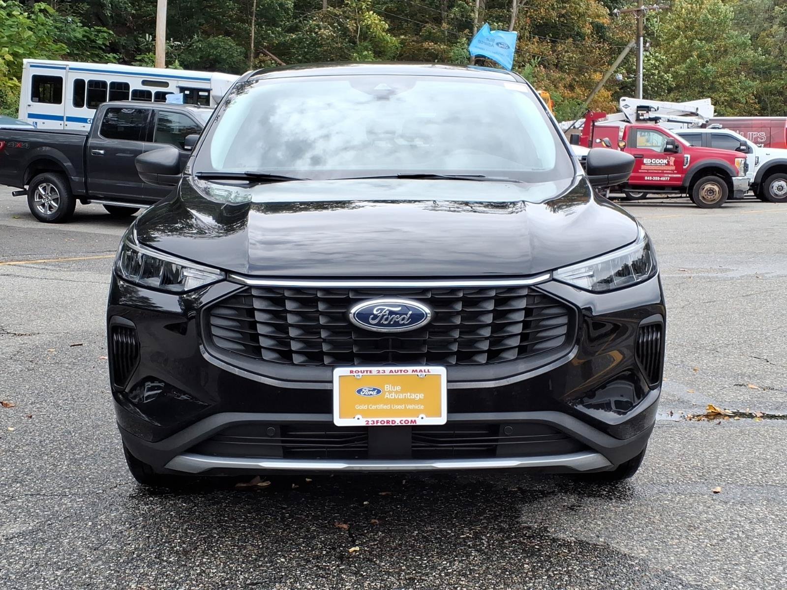 Certified 2023 Ford Escape Active AWD/4WD image 2