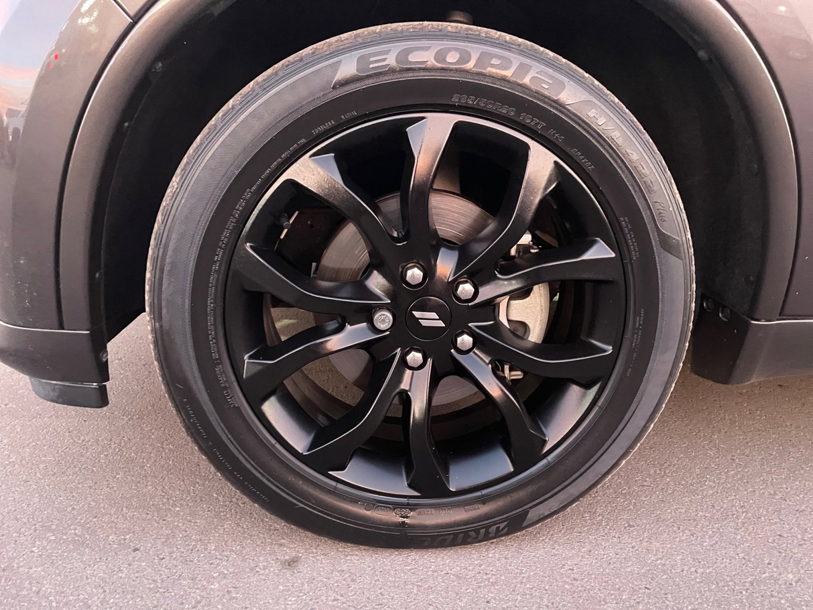 Used 2020 Dodge Durango SXT image 11