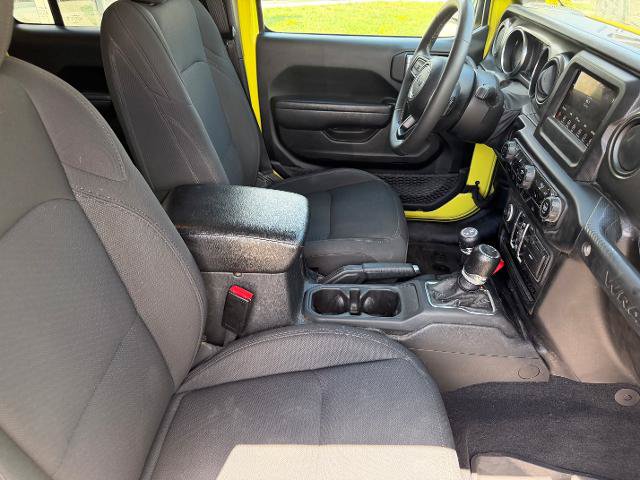 Used 2023 Jeep Wrangler Unlimited Sport AWD/4WD image 13