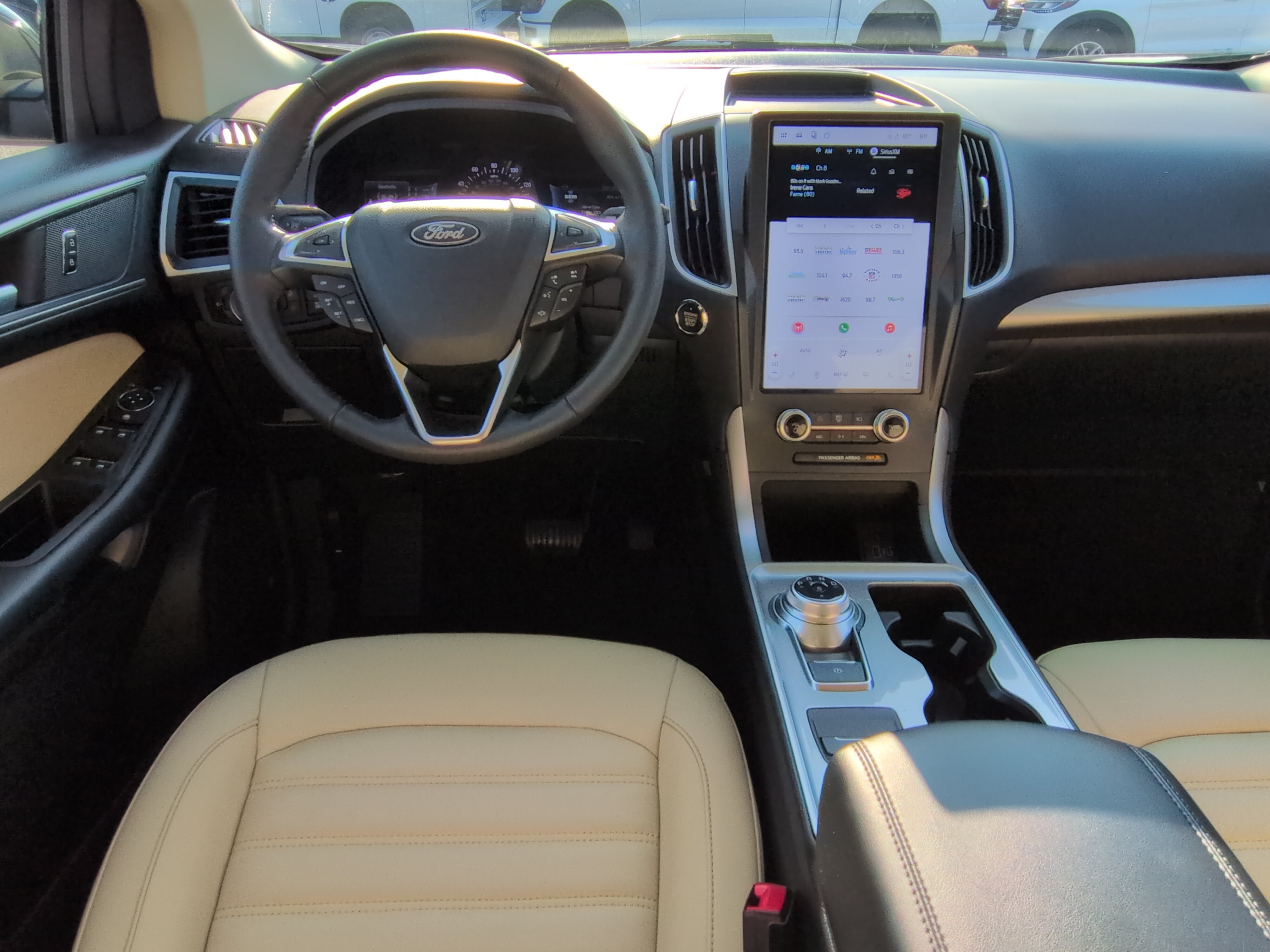 Certified 2024 Ford Edge SEL w/ Convenience Package AWD/4WD image 14