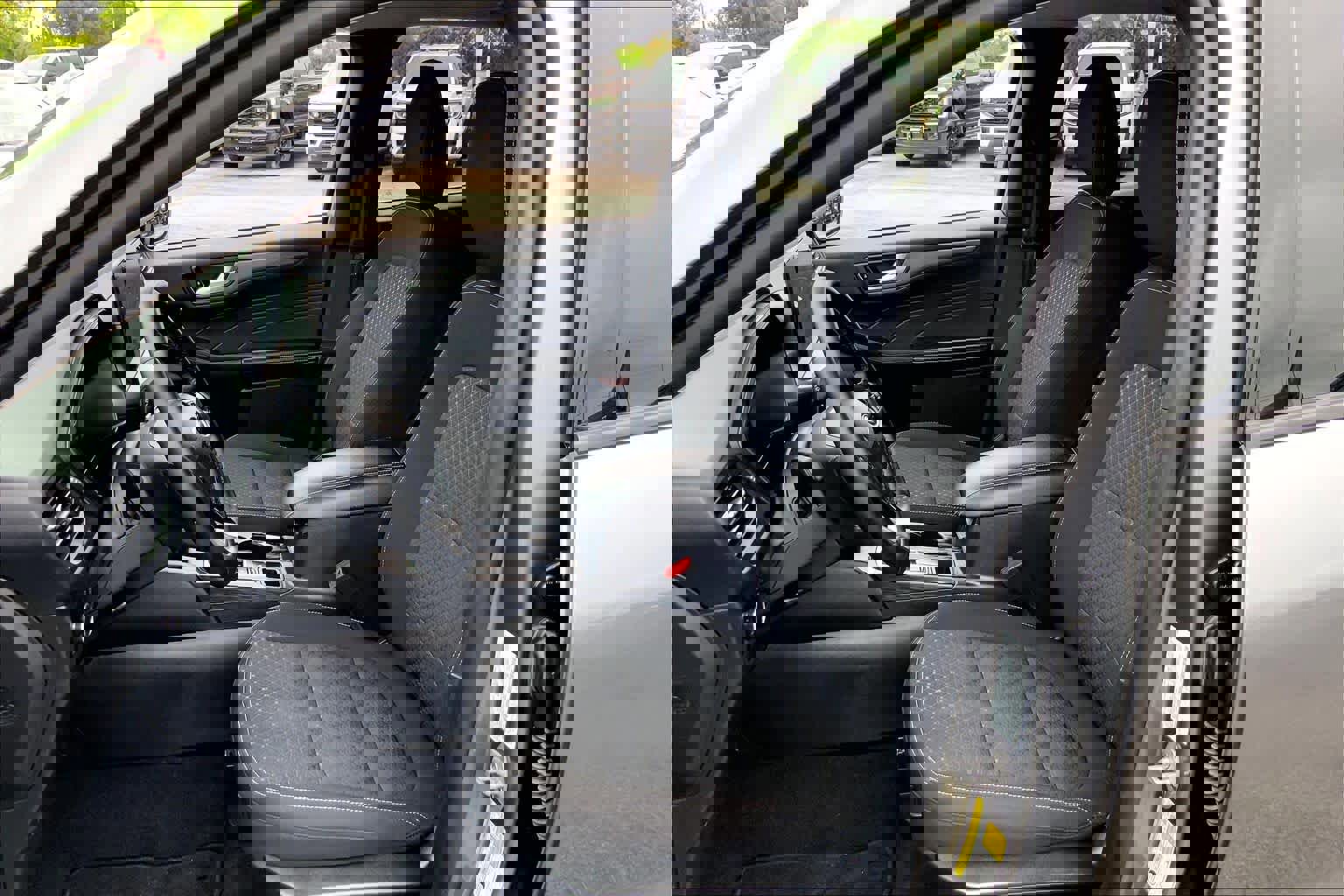 Certified 2023 Ford Escape Active w/ Tech Pack #2 AWD/4WD image 10