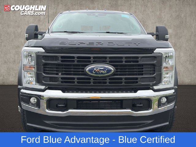 Certified 2025 Ford F450 XL w/ 360-Degree Camera Package AWD/4WD image 3