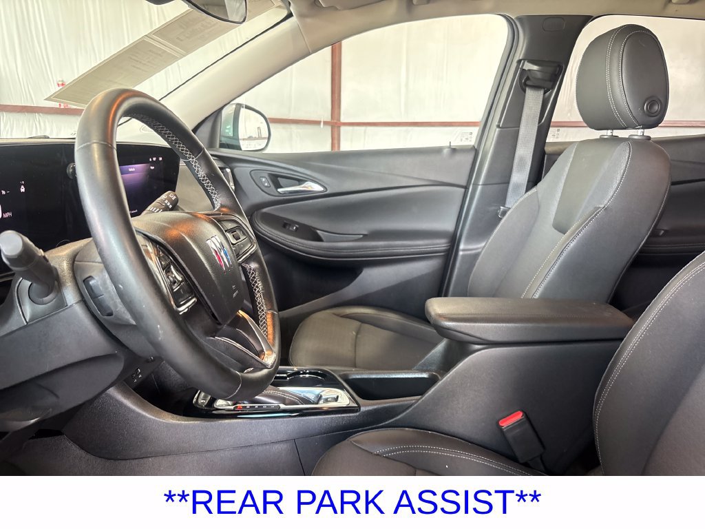 Used 2025 Buick Encore GX Preferred FWD image 22