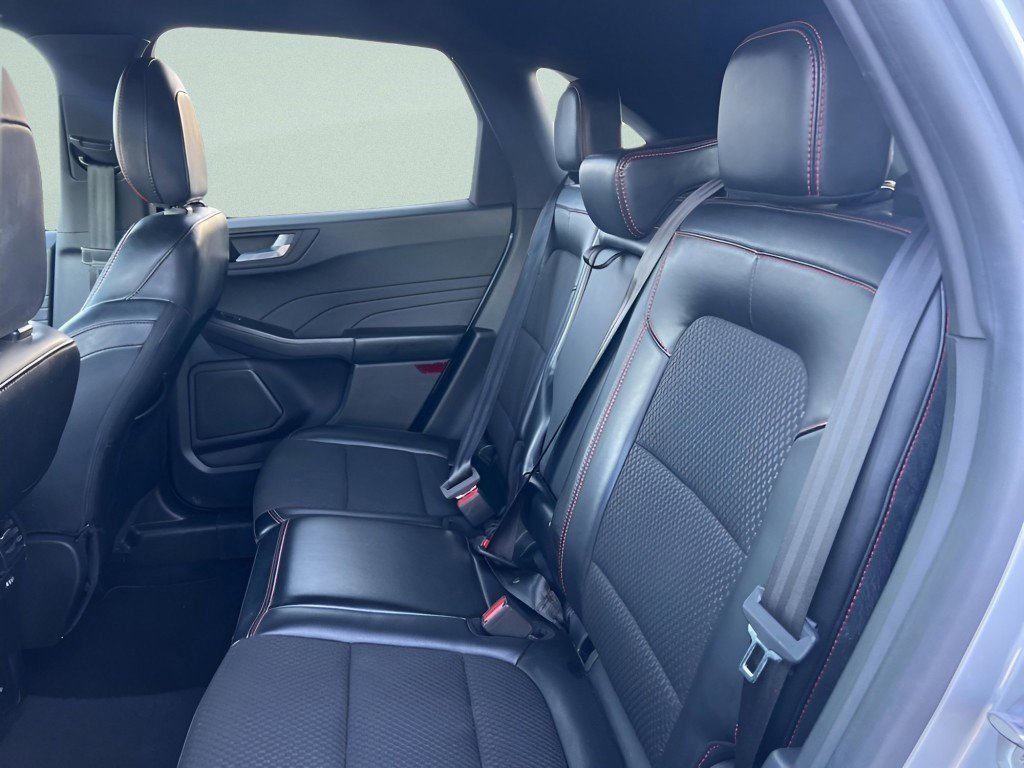Certified 2023 Ford Escape ST-Line image 15