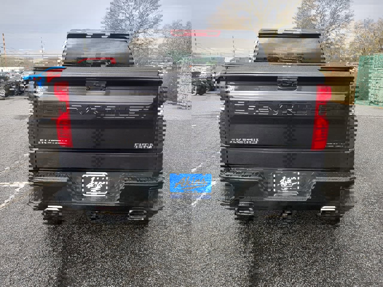 Used 2022 Chevrolet Silverado 1500 Custom Trail Boss image 3