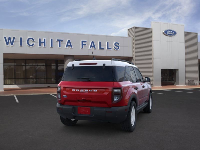Certified 2025 Ford Bronco Sport Heritage w/ Convenience Package AWD/4WD image 8