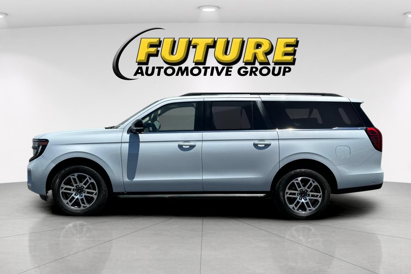 Certified 2025 Ford Expedition Max Active AWD/4WD image 6