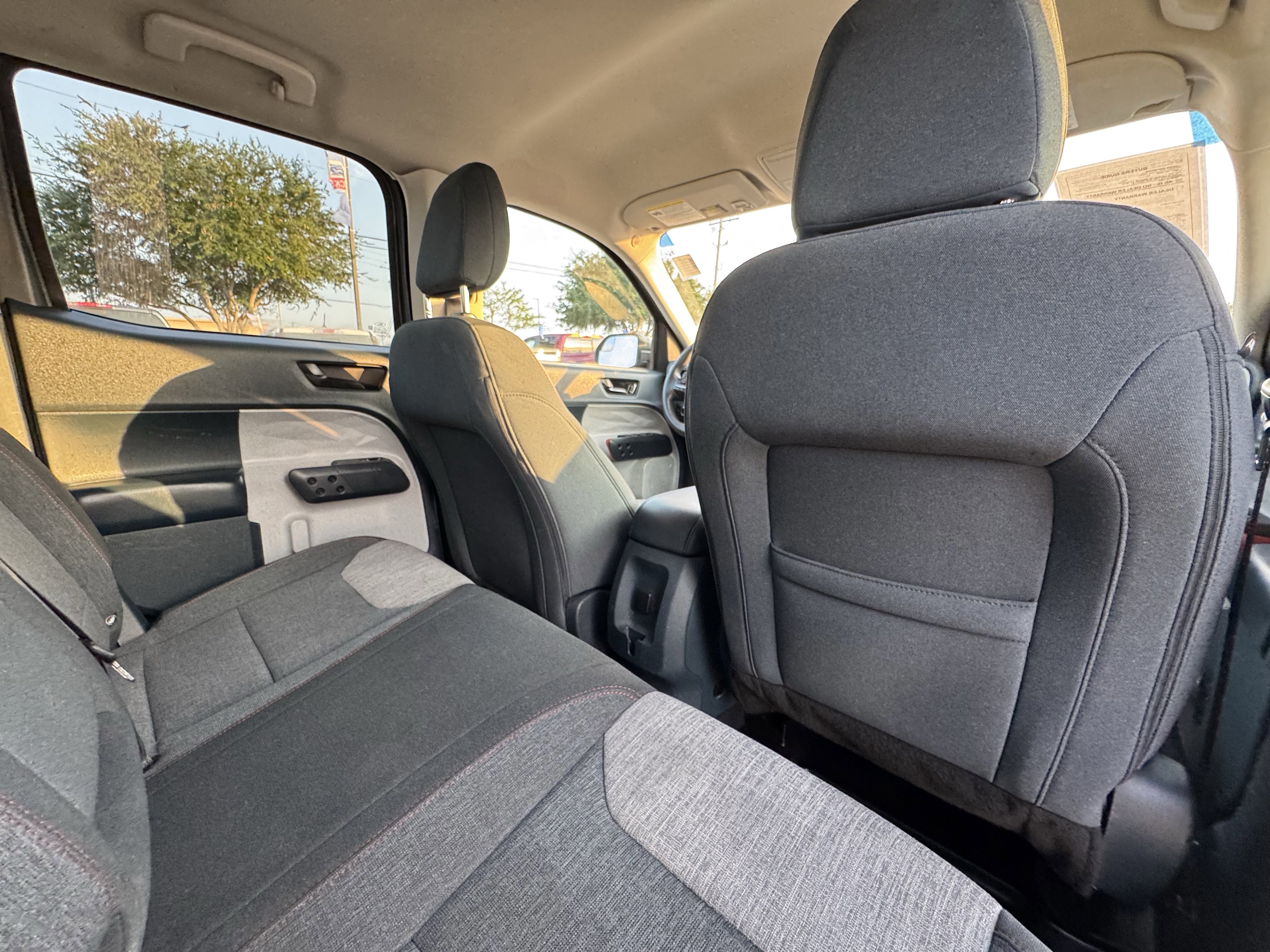 Certified 2022 Ford Maverick XLT image 32