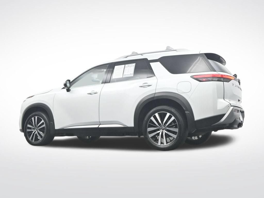 Used 2025 Nissan Pathfinder Platinum FWD image 48