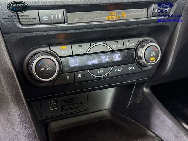 Used 2018 MAZDA MAZDA3 Touring image 15