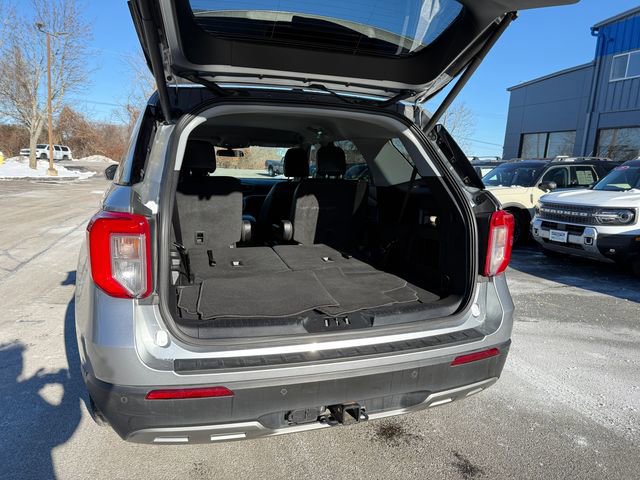 Certified 2022 Ford Explorer XLT w/ Equipment Group 202A image 20