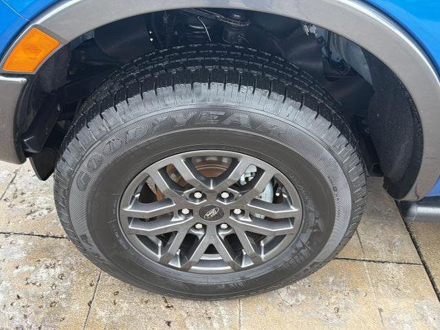 Certified 2022 Ford Ranger Lariat w/ Tremor Off-Road Package image 5