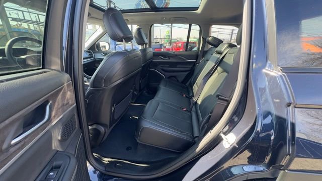 Used 2022 Jeep Grand Cherokee Limited 4xe w/ Luxury Tech Group II image 19