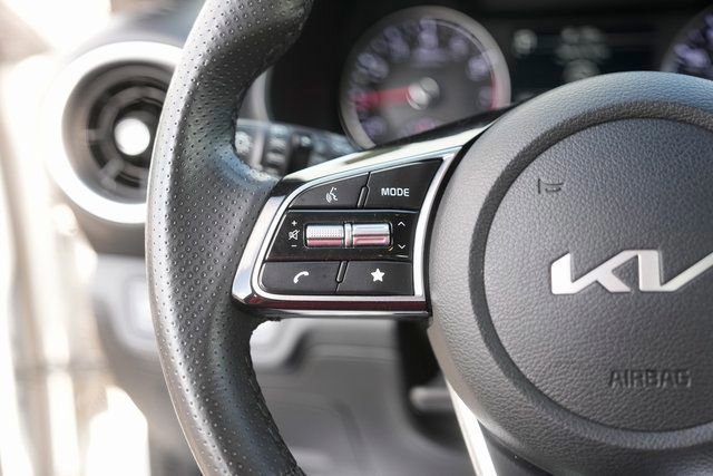Used 2024 Kia Forte GT-Line image 22