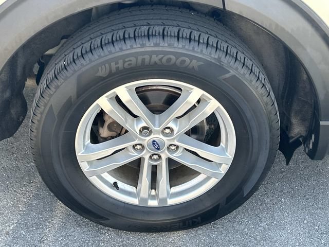 Certified 2023 Ford Explorer XLT AWD/4WD image 10