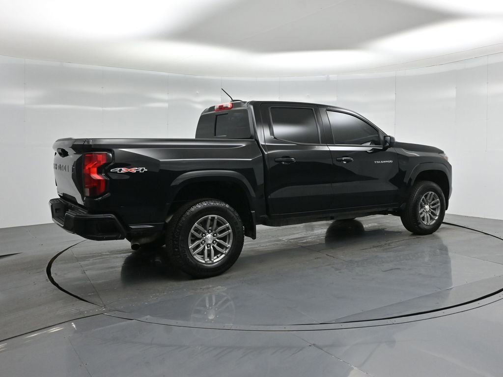 Used 2023 Chevrolet Colorado LT w/ LT Convenience Package image 12