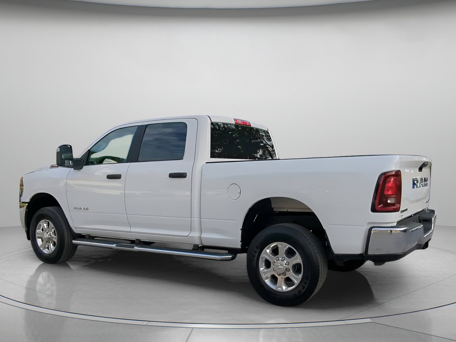 Used 2026 RAM 2500 Big Horn AWD/4WD image 19