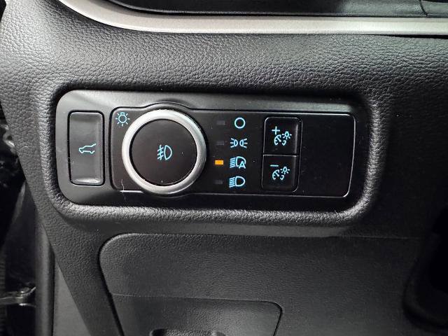 Certified 2023 Ford Explorer XLT w/ Equipment Group 202A image 19