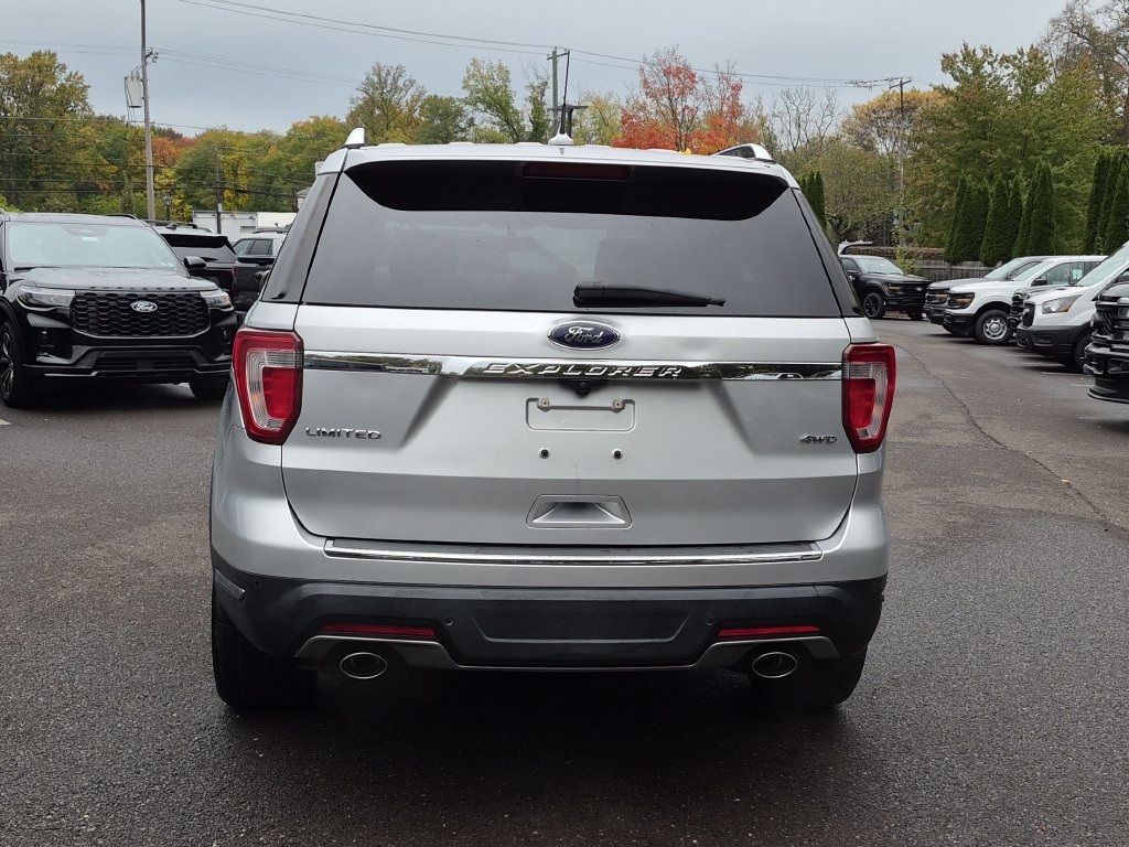 Certified 2018 Ford Explorer Limited AWD/4WD image 12