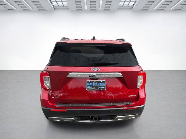 Certified 2023 Ford Explorer XLT w/ Equipment Group 202A AWD/4WD image 4