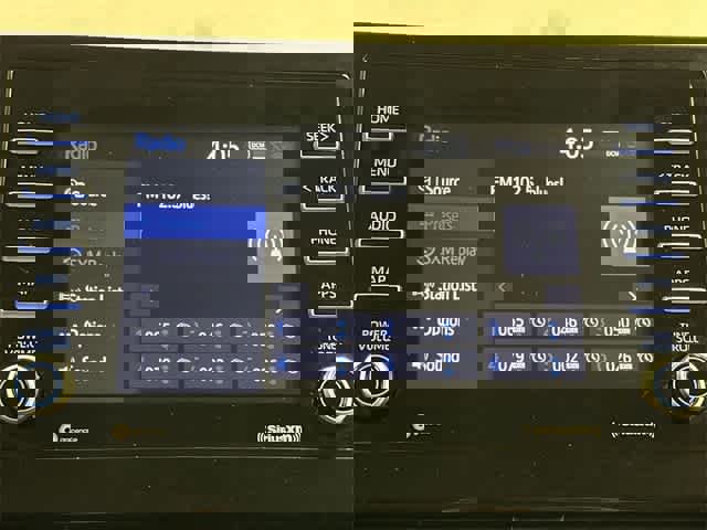 Used 2023 Toyota Camry SE image 10