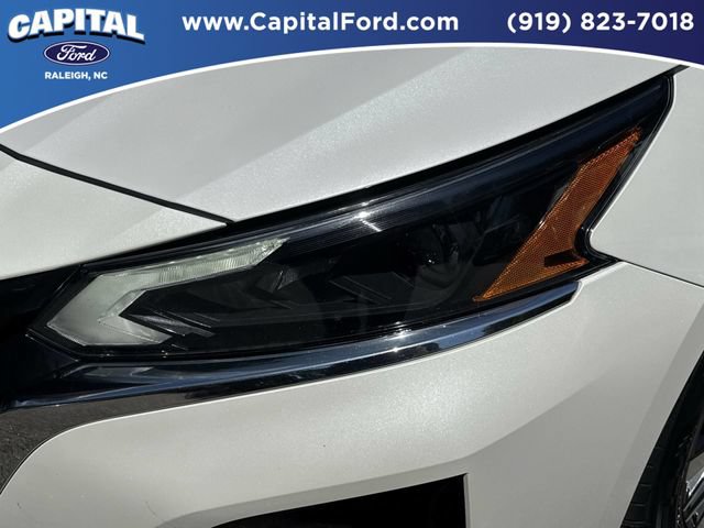 Used 2024 Nissan Altima 2.5 SV FWD image 11