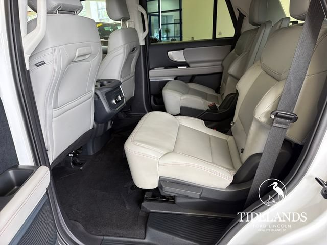 Certified 2025 Ford Expedition Active RWD image 30