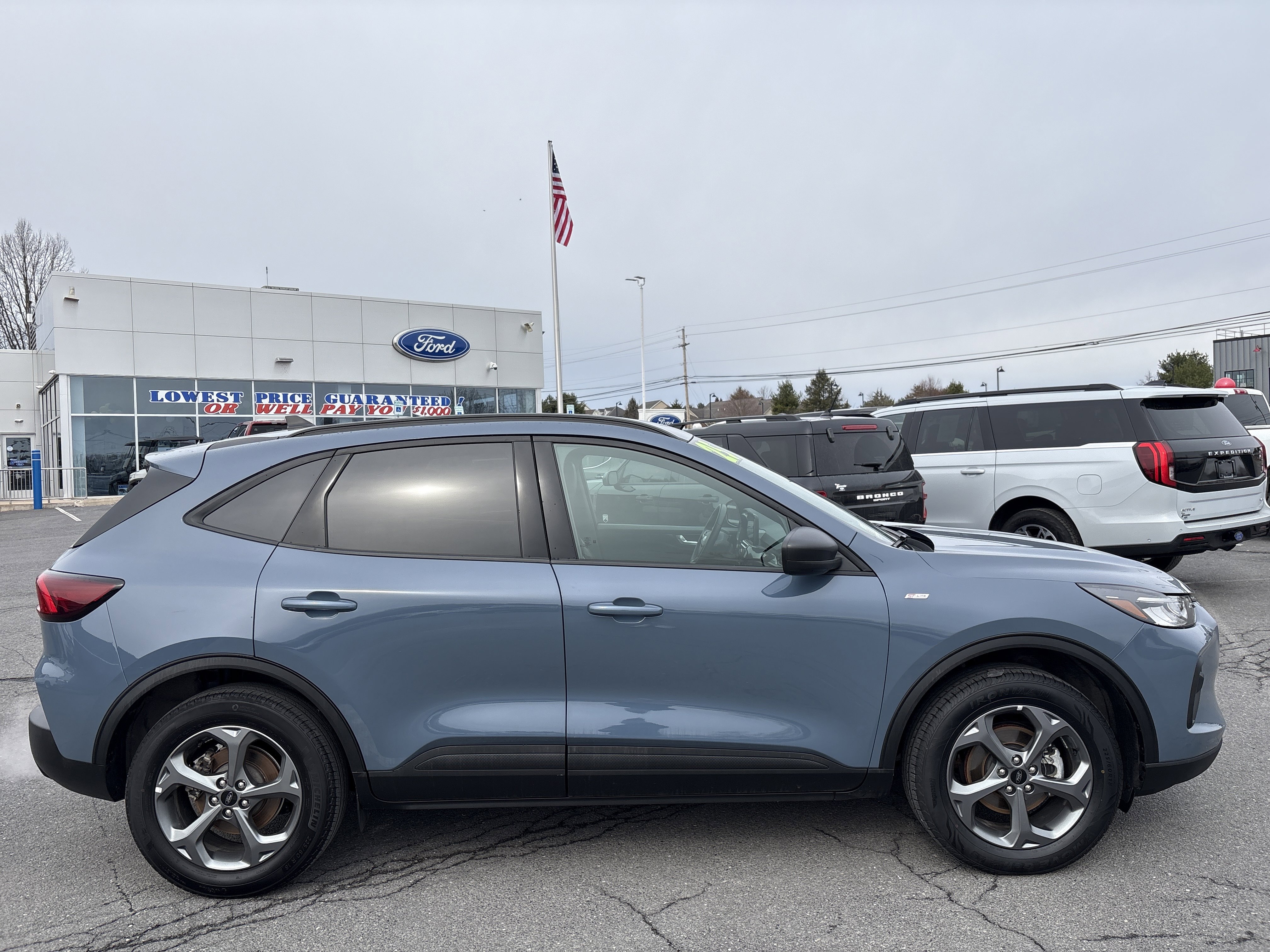 Certified 2025 Ford Escape ST-Line AWD/4WD video 2
