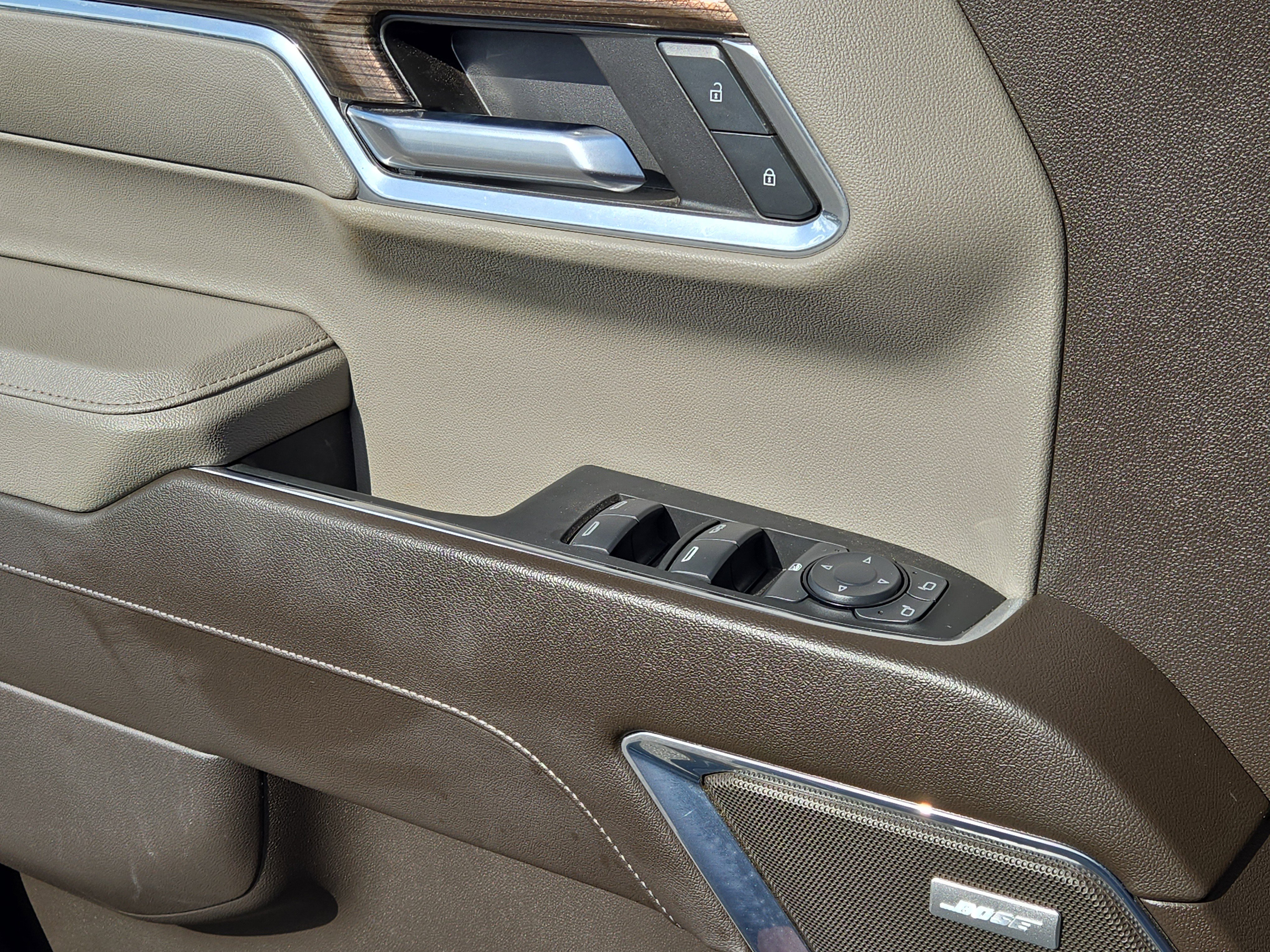 Used 2024 Chevrolet Silverado 1500 LT Trail Boss w/ Convenience Package II AWD/4WD image 24