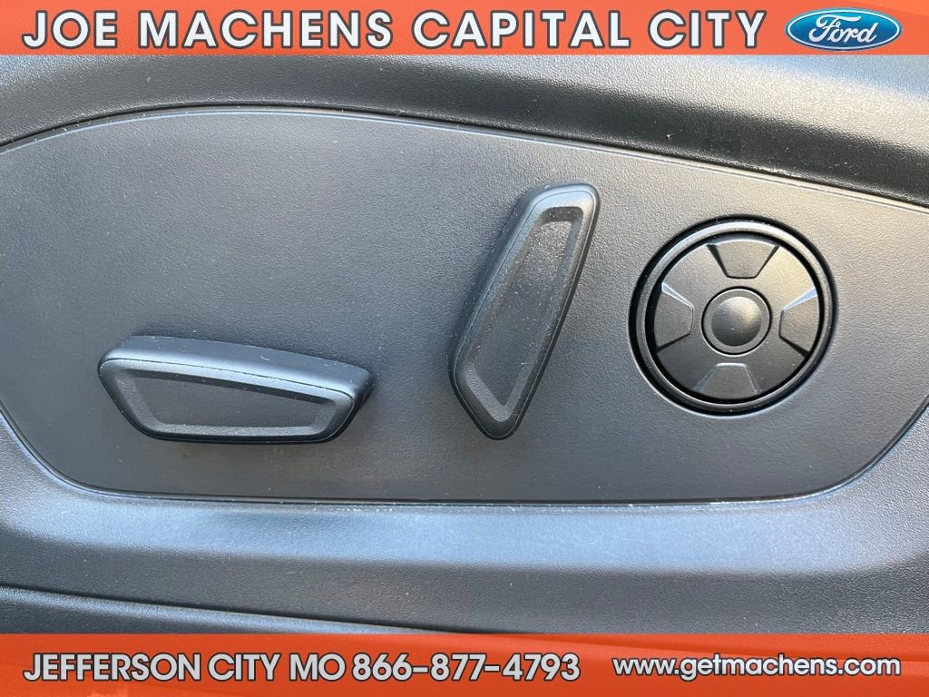 Certified 2025 Ford Explorer Platinum w/ LUX Leather Package image 18