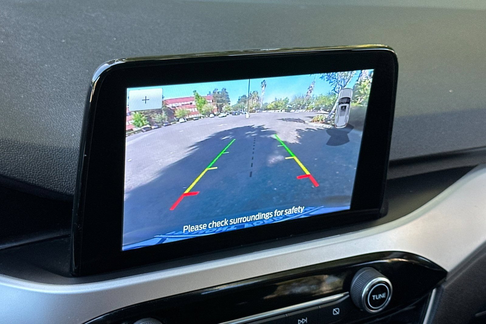 Certified 2020 Ford Escape SE AWD/4WD image 27