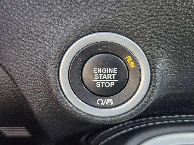 Used 2022 Dodge Challenger R/T w/ Blacktop Package RWD image 24