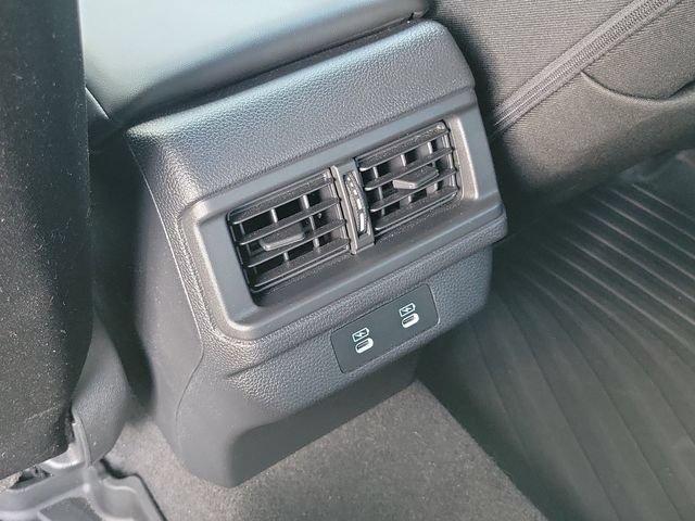 Used 2025 Honda Accord SE image 12