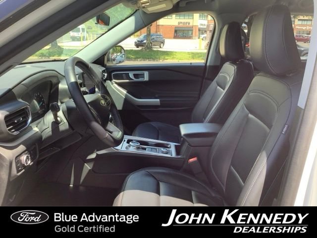 Certified 2023 Ford Explorer XLT w/ Equipment Group 202A AWD/4WD image 10