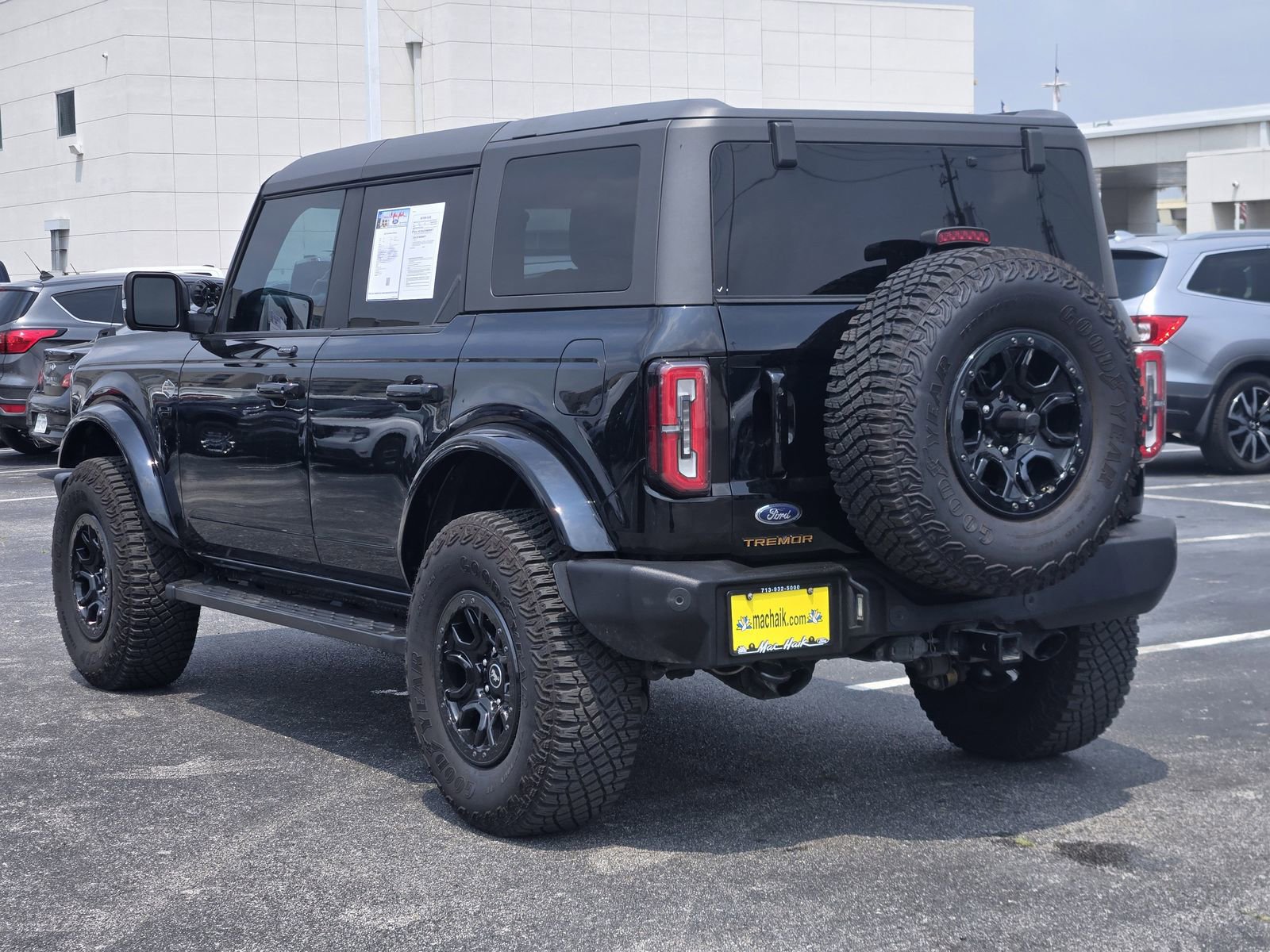 Certified 2022 Ford Bronco Wildtrak AWD/4WD image 8