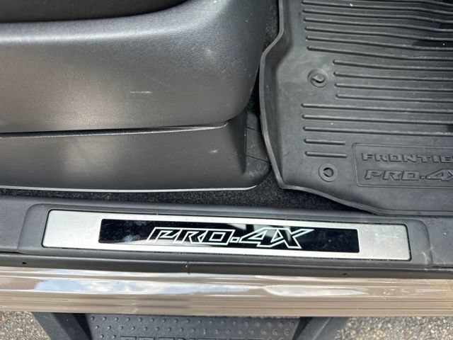 Used 2023 Nissan Frontier PRO-4X w/ Pro Convenience Package AWD/4WD image 35