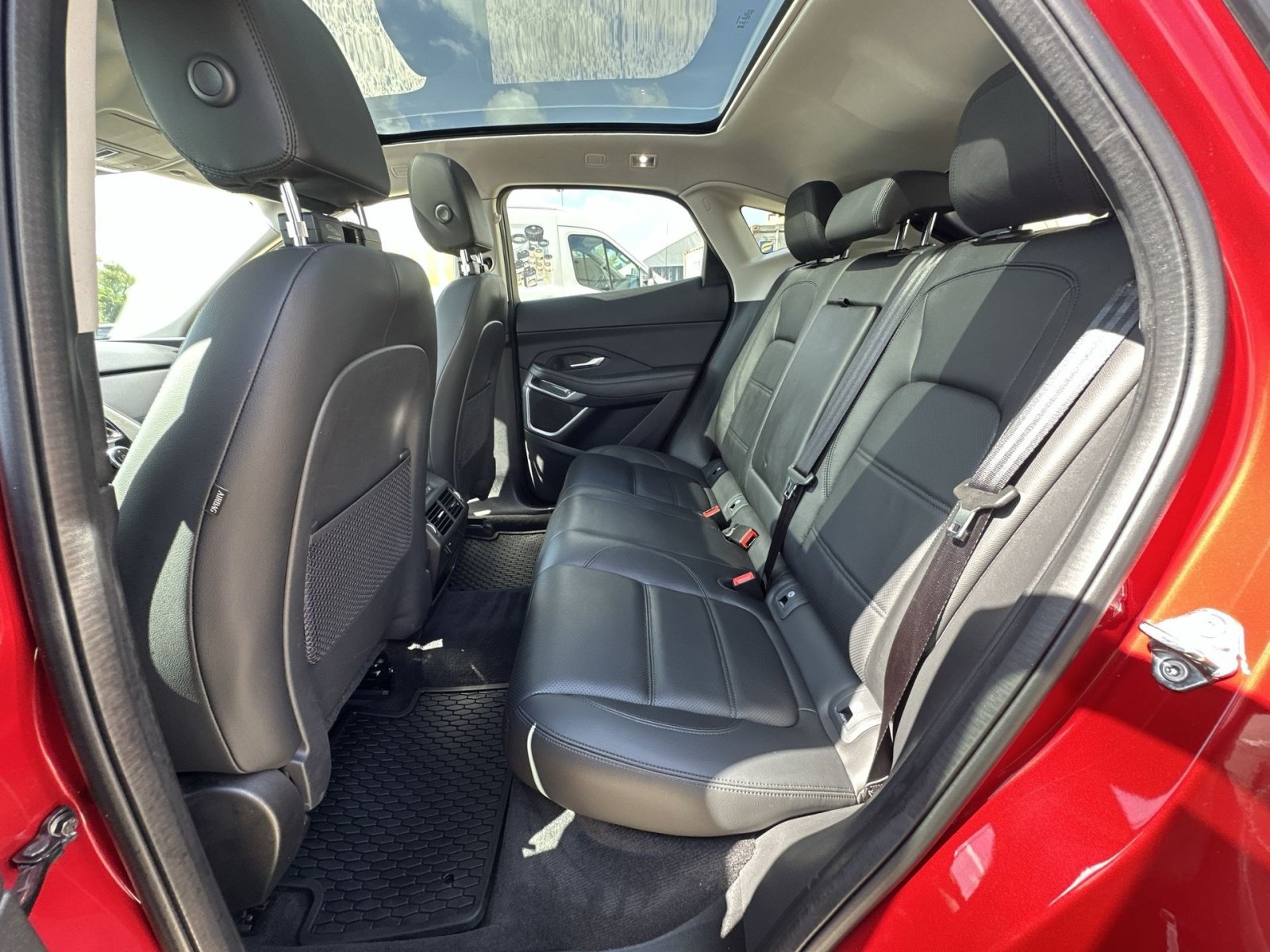 Used 2022 Jaguar E-PACE SE AWD/4WD image 33