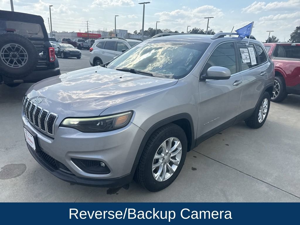 Used 2019 Jeep Cherokee Latitude w/ Popular Appearance Group