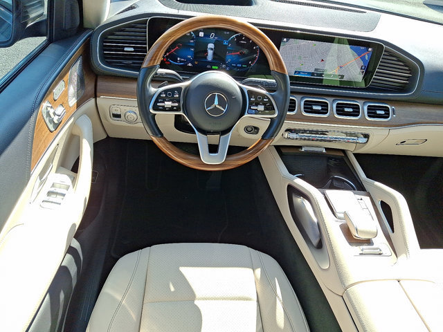 Used 2021 Mercedes-Benz GLS 450 4MATIC image 11