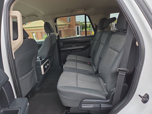 Certified 2022 Ford Expedition XLT RWD image 11