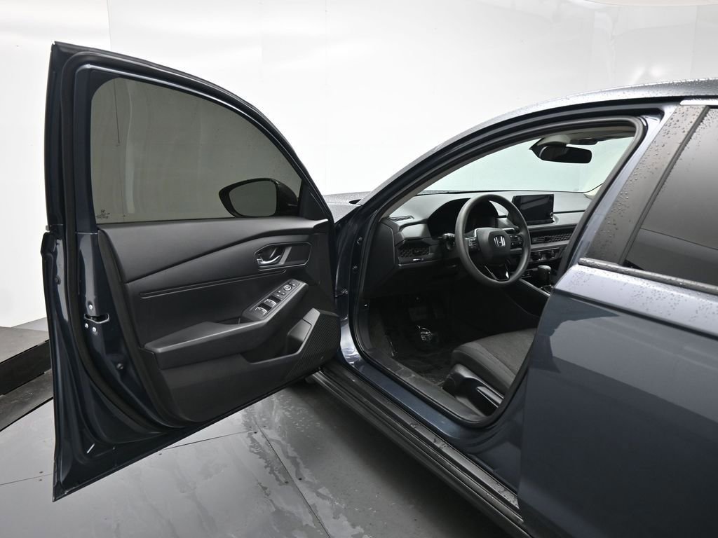 Used 2023 Honda Accord LX image 35