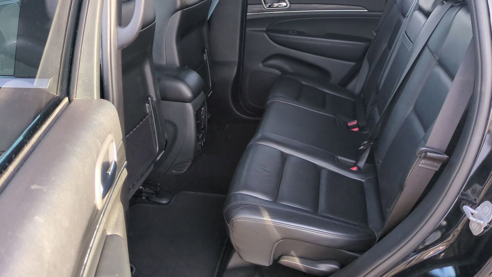 Used 2019 Jeep Grand Cherokee Limited w/ Trailer Tow Group IV image 22