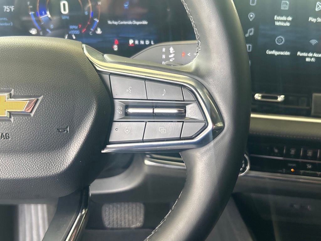 Used 2025 Chevrolet Equinox LT image 37