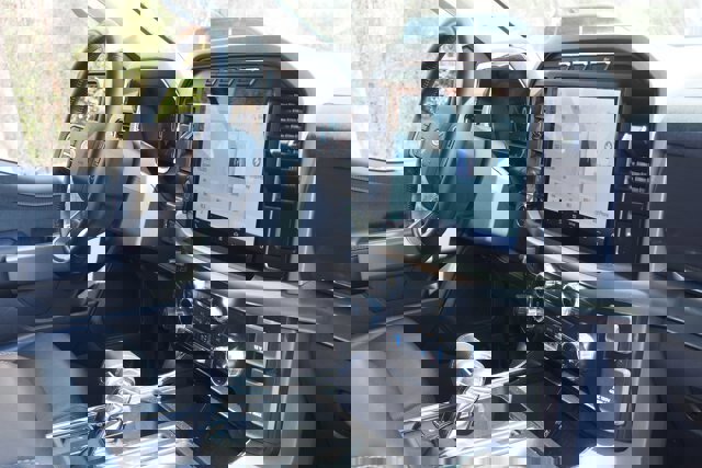 Certified 2022 Ford F150 Lariat w/ Trailer Tow Package image 11