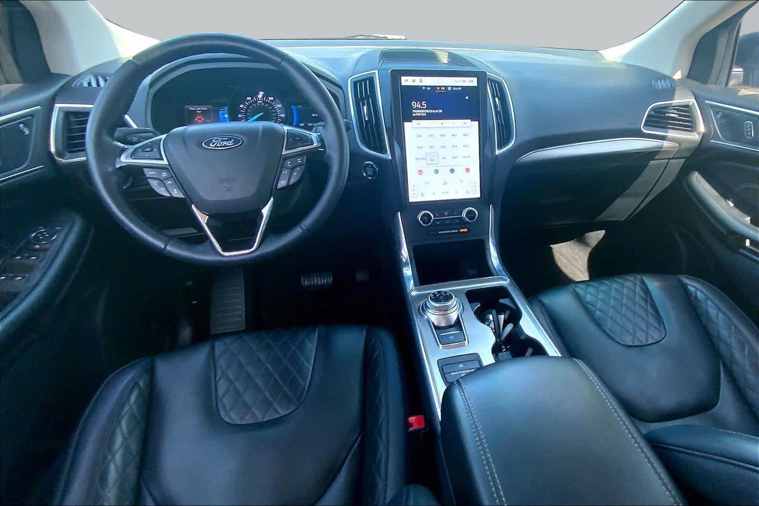 Certified 2024 Ford Edge Titanium AWD/4WD image 16