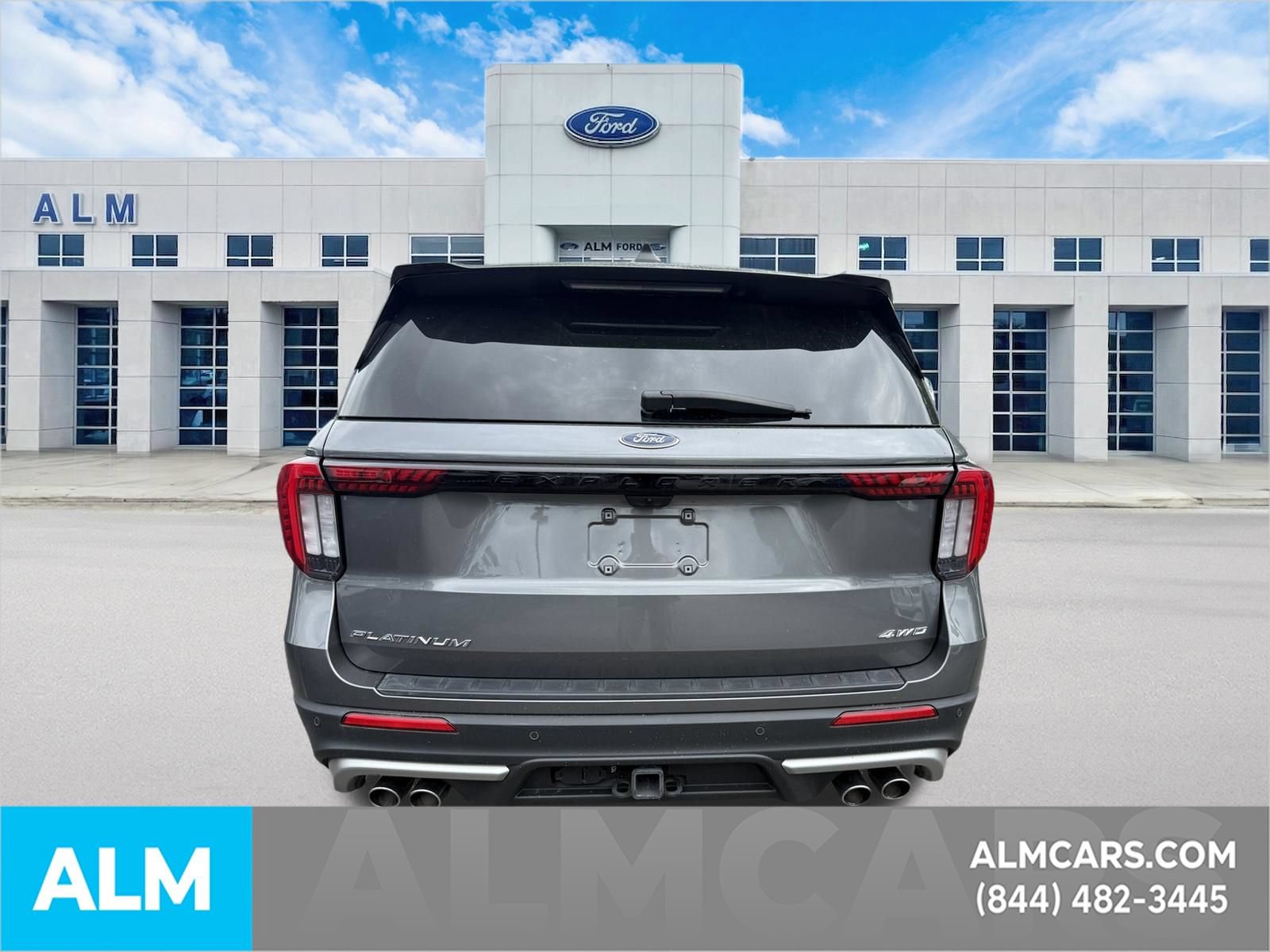 Certified 2025 Ford Explorer Platinum w/ Ultimate Package AWD/4WD image 9
