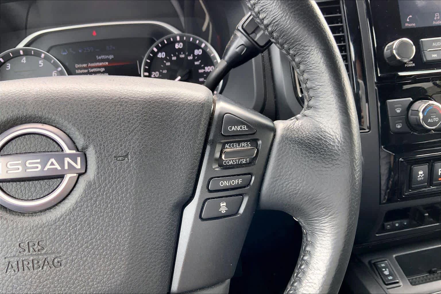 Used 2024 Nissan Titan SV RWD image 24