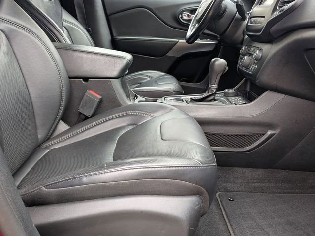 Used 2021 Jeep Cherokee Latitude Lux AWD/4WD image 31