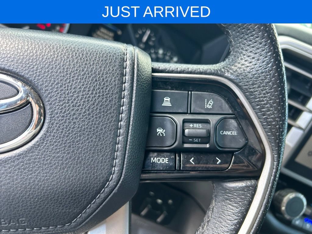 Used 2022 Toyota Tundra Limited w/ Power Package AWD/4WD image 23