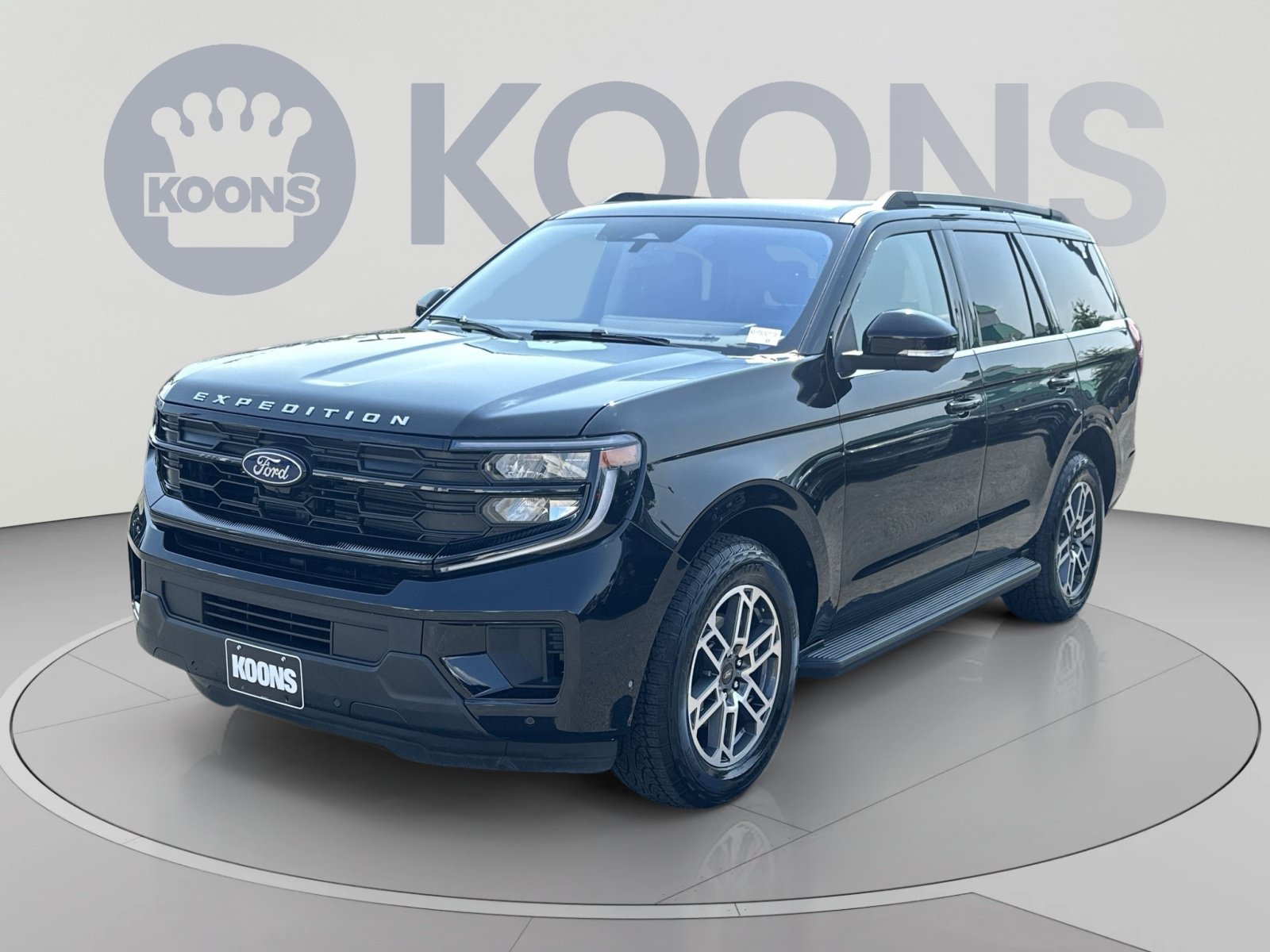 Certified 2025 Ford Expedition Active AWD/4WD image 5